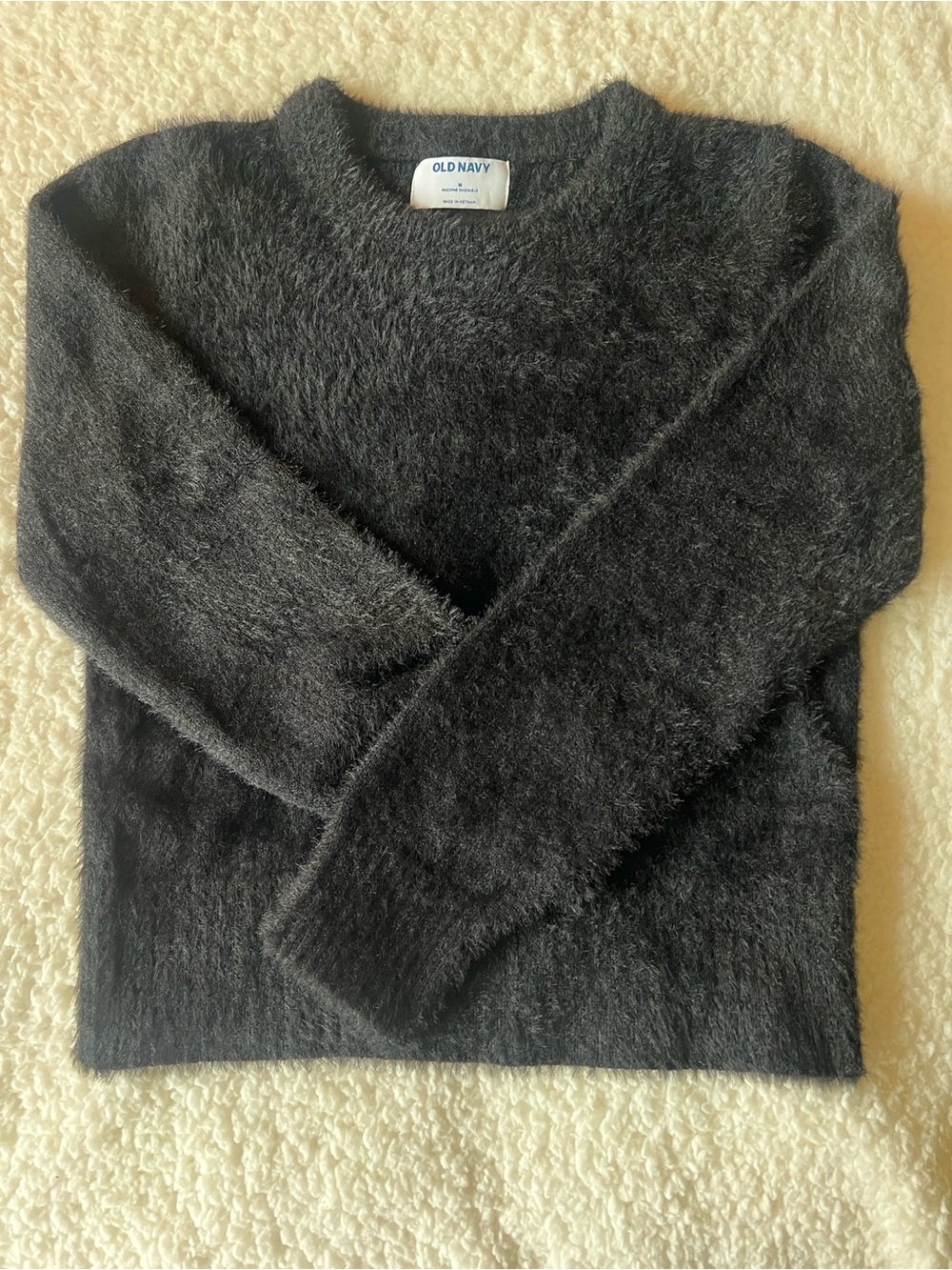 Old Navy Women’s Black Fuzzy Crewneck Sweater-M